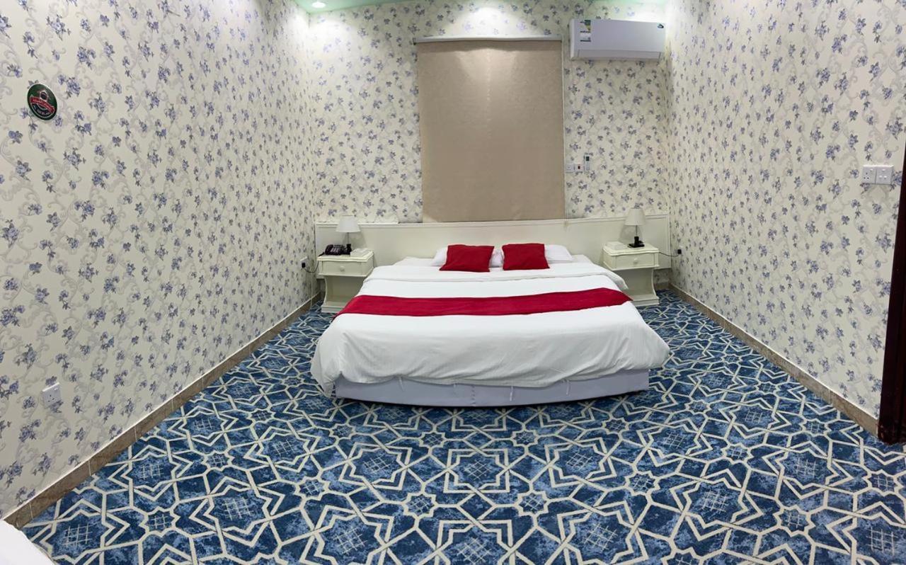 فندق ادوماتو Adomato Hotel Dawmat al-Jandal Bagian luar foto