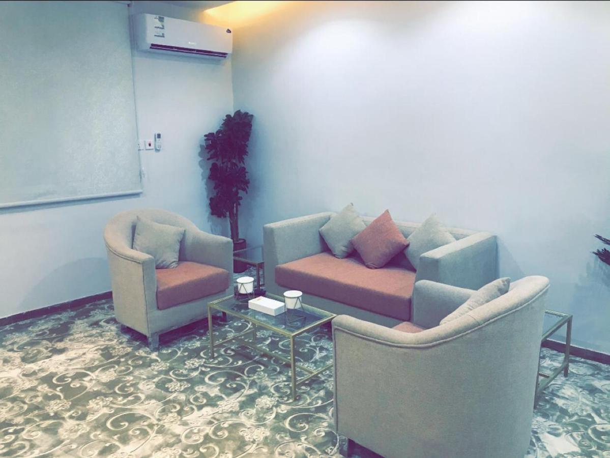 فندق ادوماتو Adomato Hotel Dawmat al-Jandal Bagian luar foto